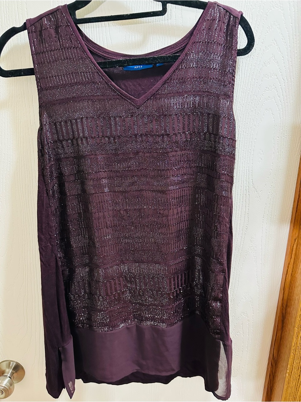 Apt. 9 Plum Sleeveless Beaded V-Neck Tank